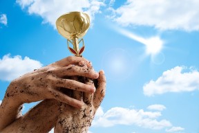 包含里昂今夜刷新队史纪录；志在德甲名次提升；态度坚定；心理建设被强调的词条